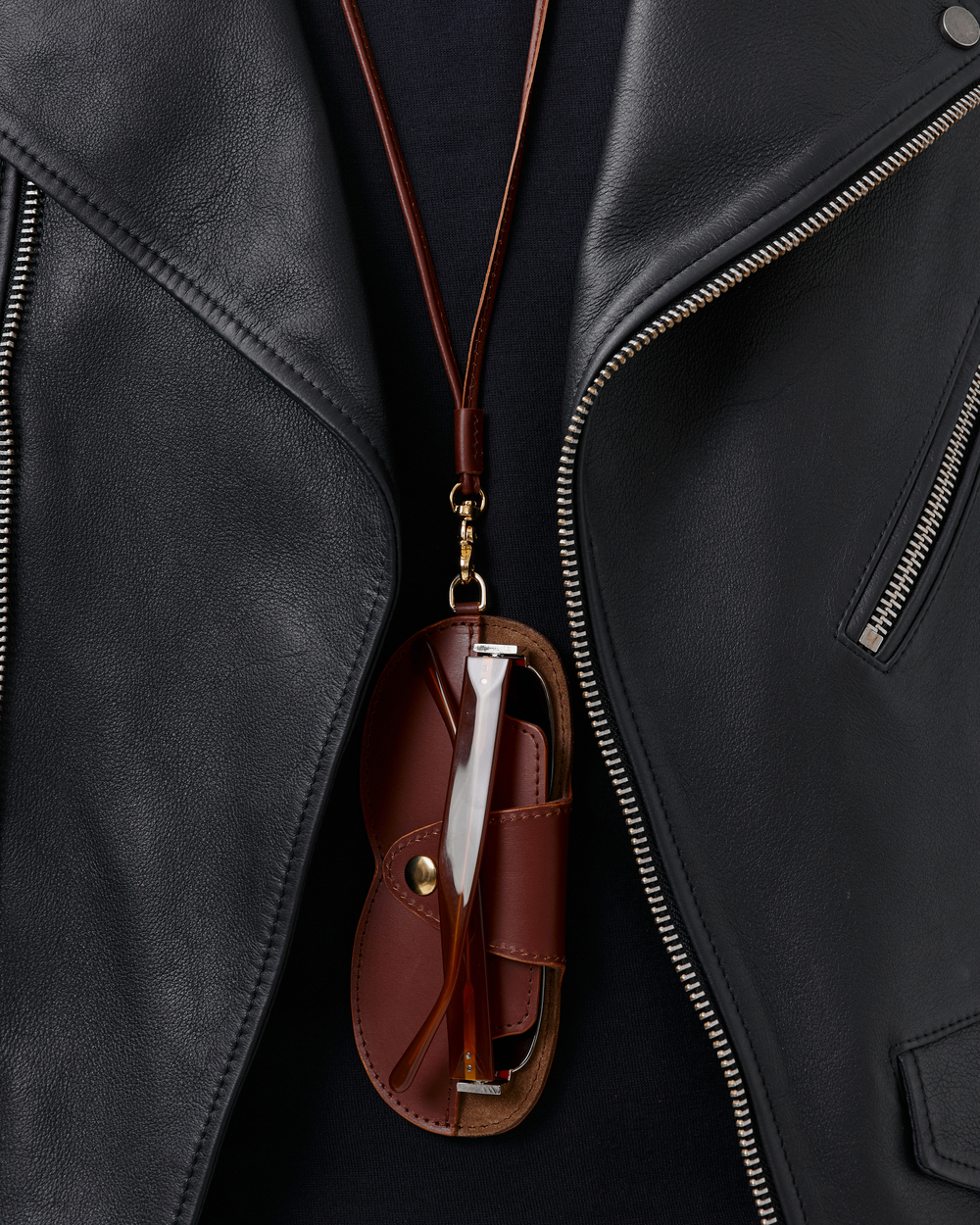Очечник Brown