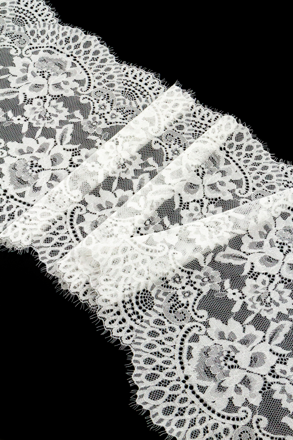 Кружево шантильи экрю эластичное отрез 0,95 м