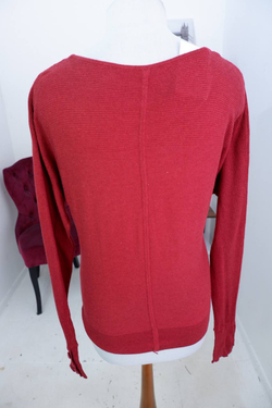 Джемпер для городских будней, визуально на 46 размер