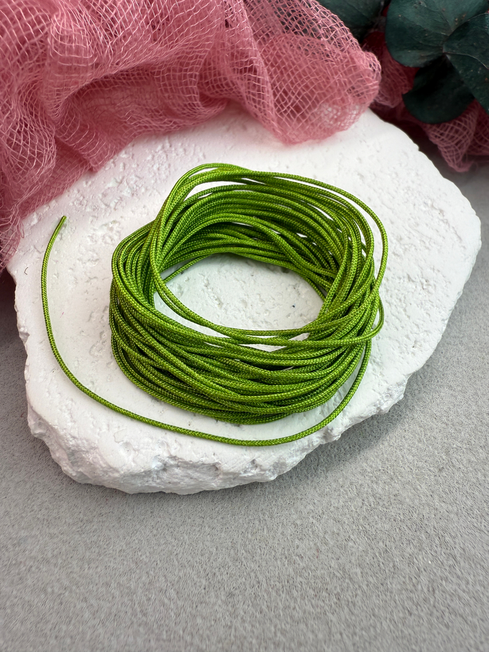 Шнур для плетения браслетов 0,8 мм, Свежая трава (5 м)