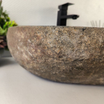 Раковина из речного камня RS-65467 60*48*16 0858