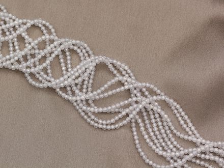 Фианиты 3мм, огранка (нить бусин)