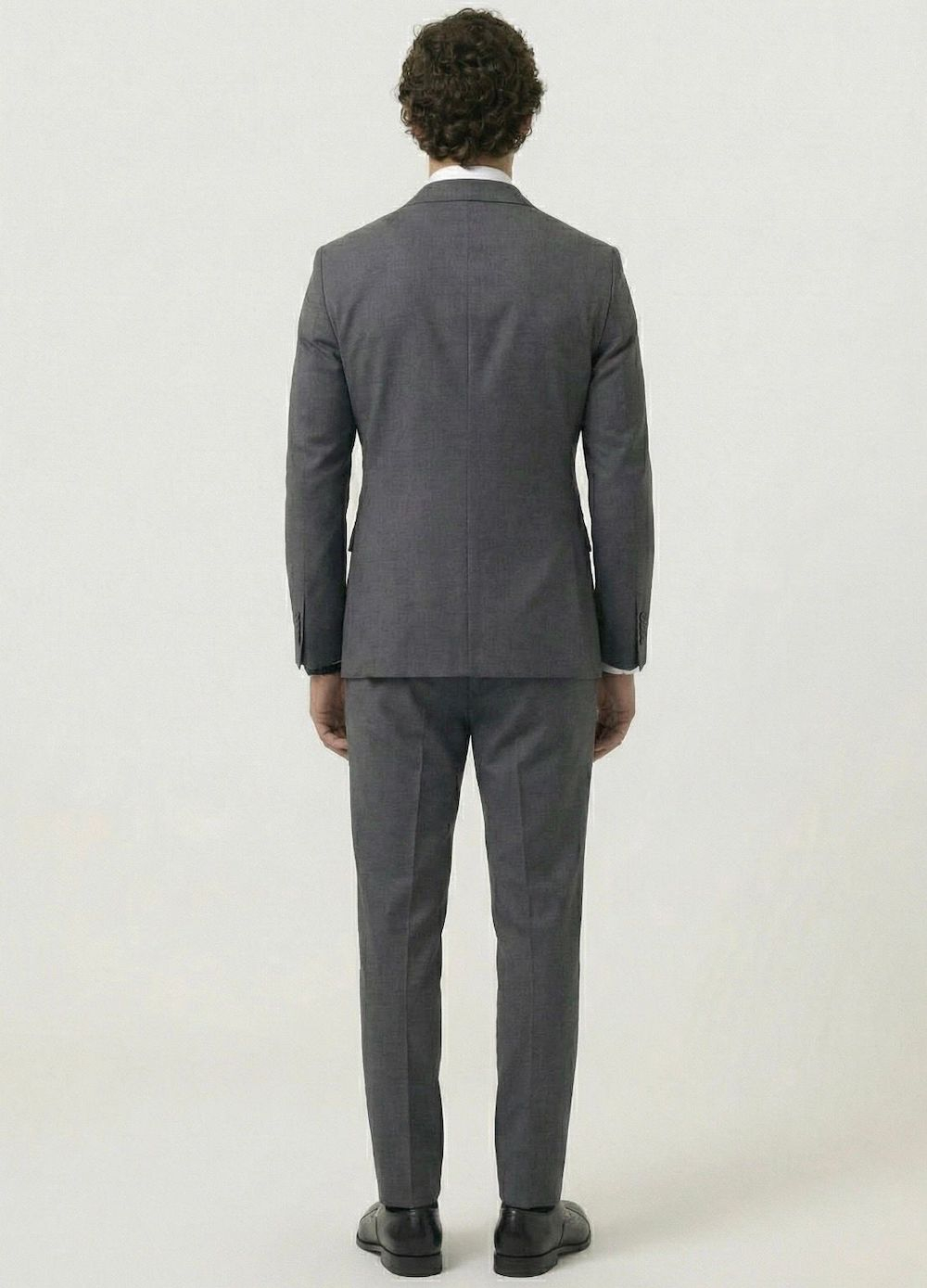 Мужской костюм двубортный (серый) А71