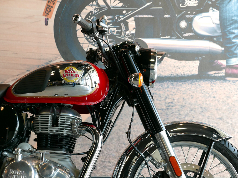 Royal Enfield Classic 350 Chrome Red