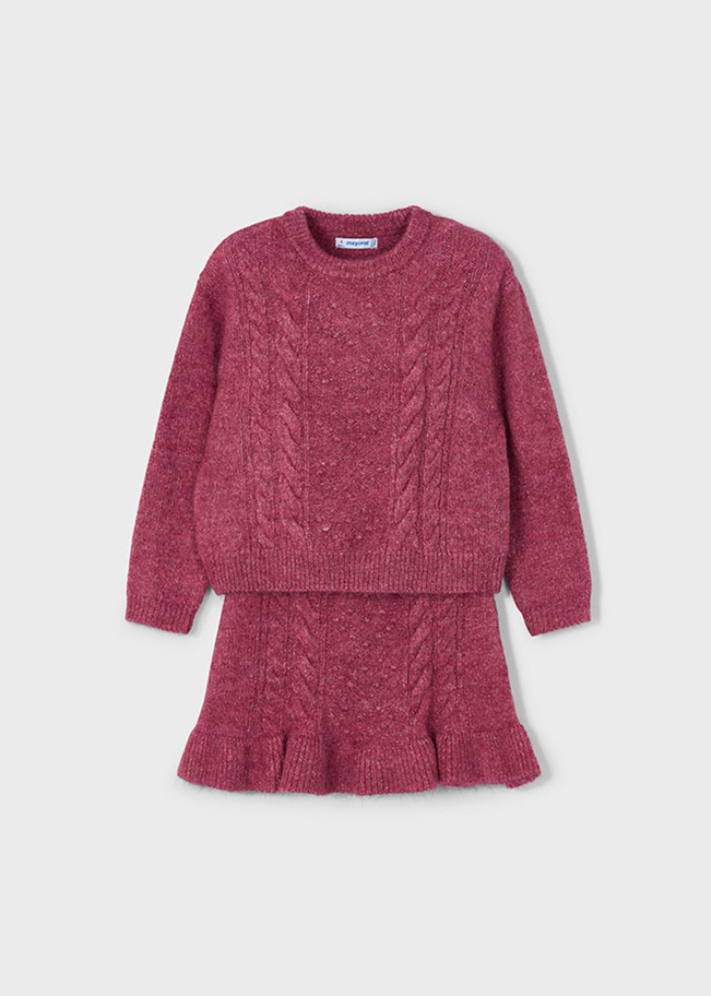 свитер с юбкой