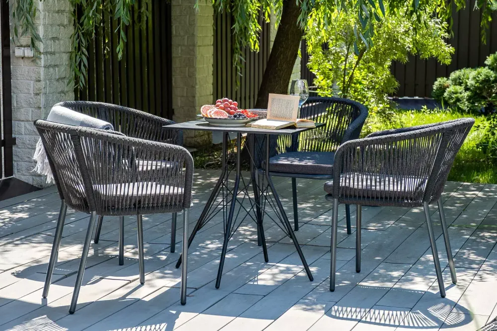 "Конте" интерьерный стол из HPL 70x70см, цвет "серый гранит"