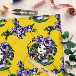 Ткань атлас девушка с венком цветов на голове