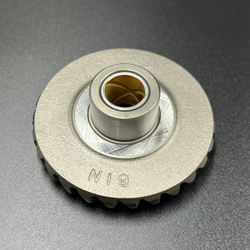 Шестерня переднего хода Yamaha 25-30 (61N-45560-00) (KACAWA)