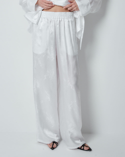 Костюм в пижамном стиле из вискозы Гуччи белый