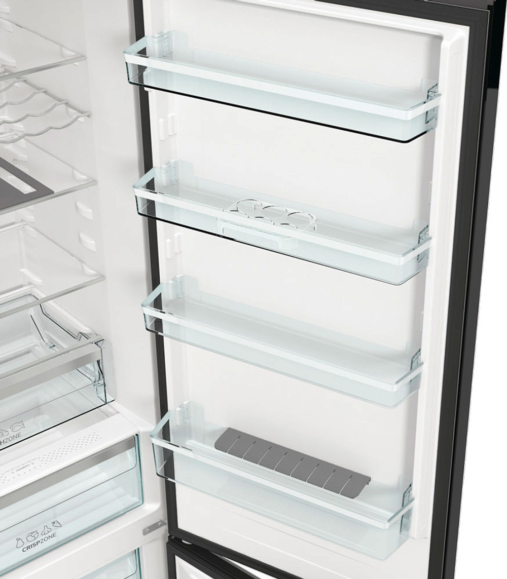 Отдельностоящий двухкамерный холодильник Gorenje NRK6201SYBK