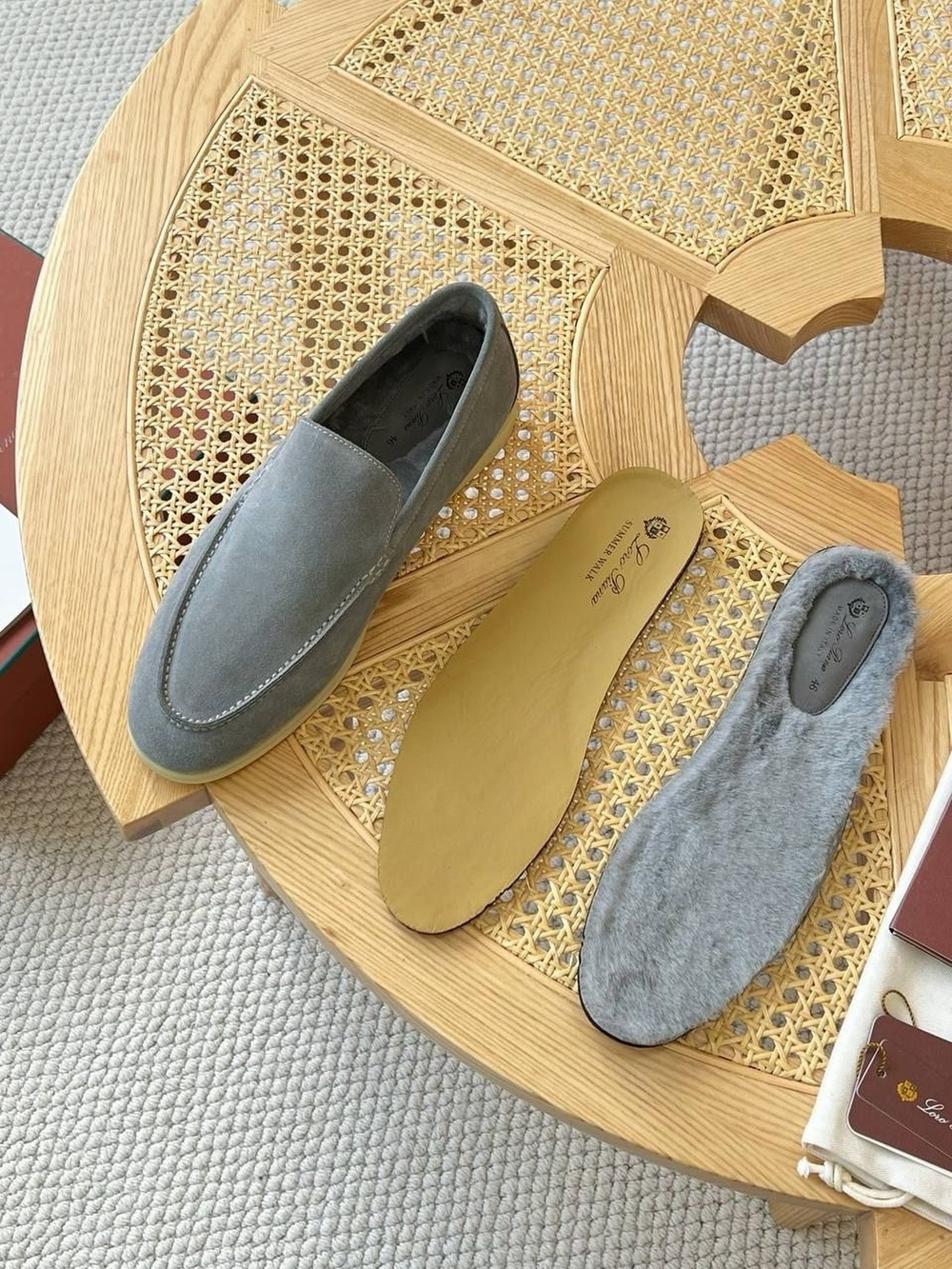 Лоферы Loro Piana Summer Walk с мехом