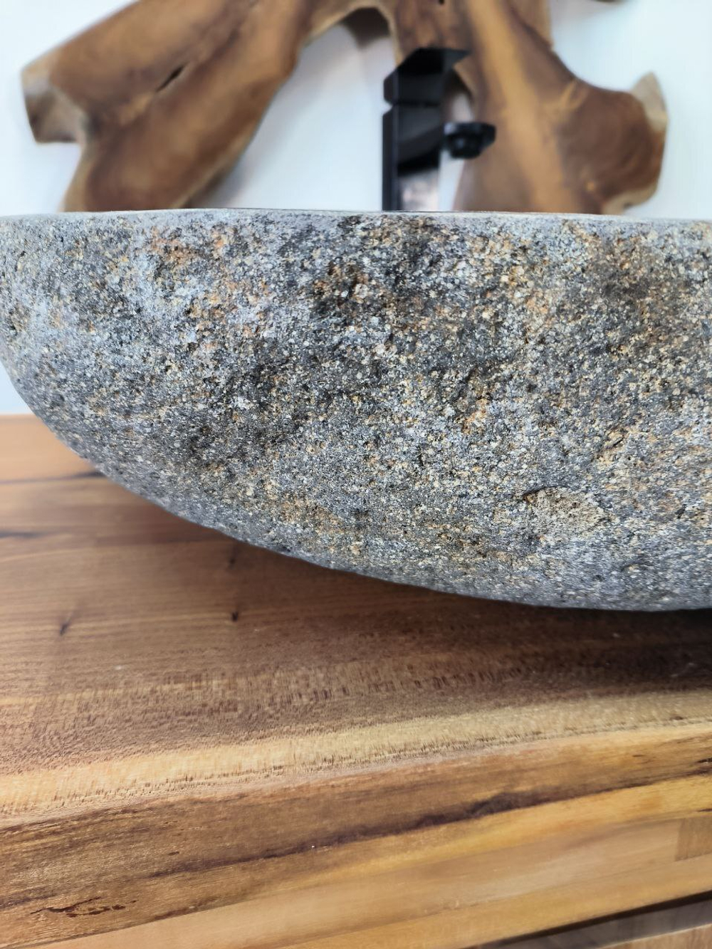 Раковина из речного камня RS-65878 58х48х15 из натурального камня