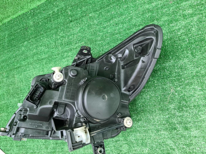 Фара правая Mercedes V w447 (2014-н.в.) LED