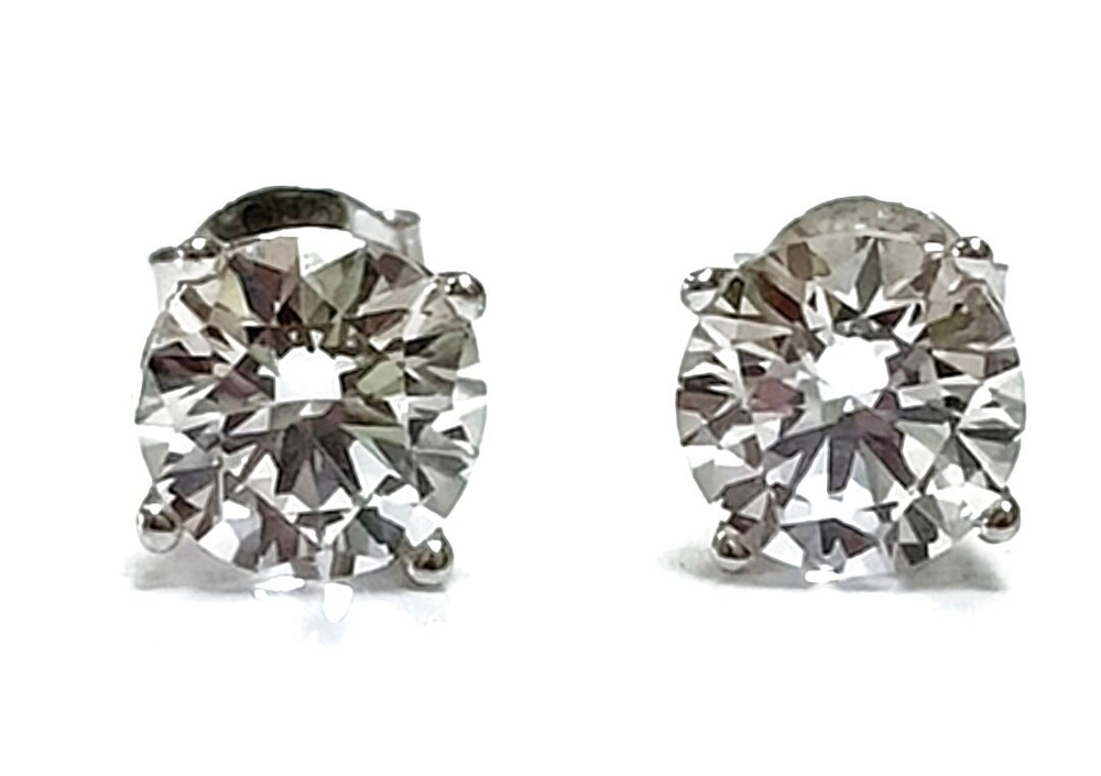 "Серебряные гвоздики" - ювелирные серьги от бренда