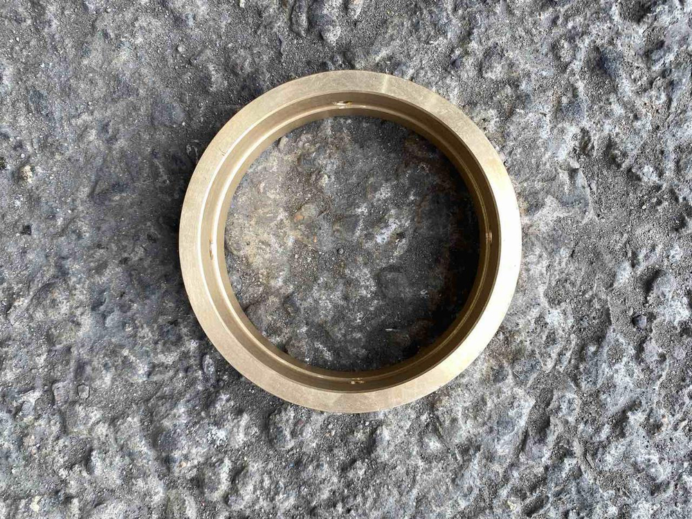 Втулка 170-30-14221