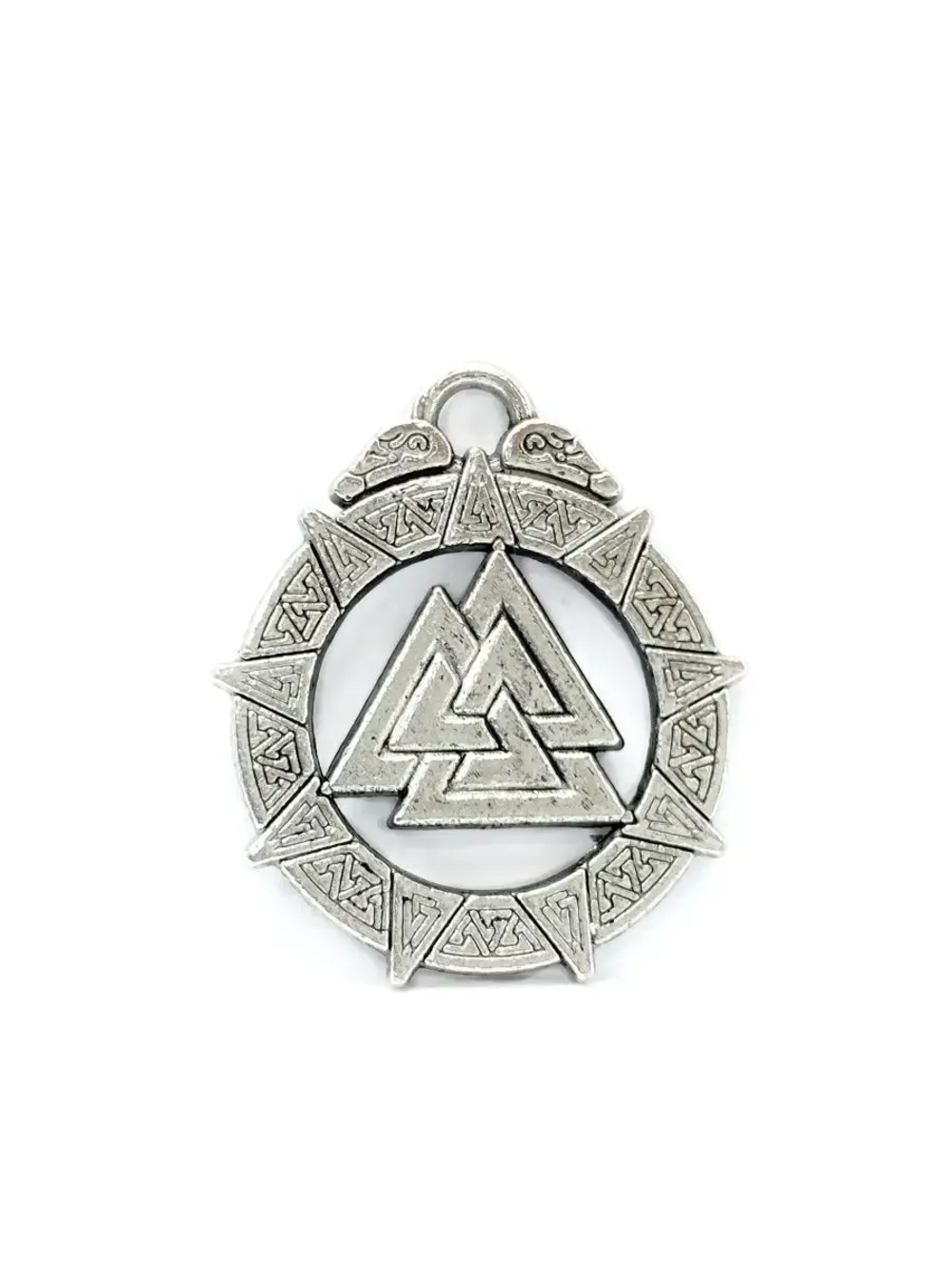 Магическая скандинавская подвеска оберег Валькнут из стали