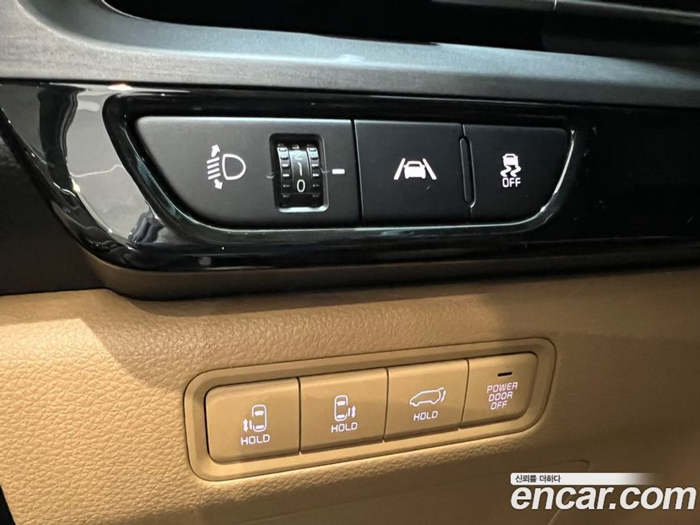 Kia Carnival (Sedona) 4 Generation 9-и местный Signatures (11.2020)