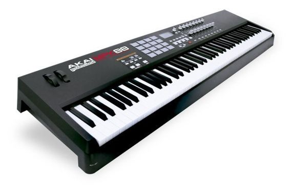 AKAI PRO MPK88