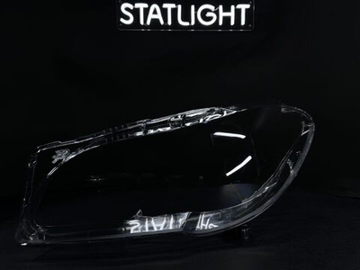 Левое стекло фары BMW F10/18 2011-2016