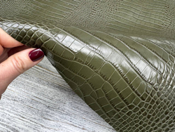 Crocco Bagon Military Olive (0,8-1,0 мм), цв. Оливковый, натуральная кожа