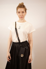 6BFAA6A5-9470-40CE-92FC-E880CD631CAF