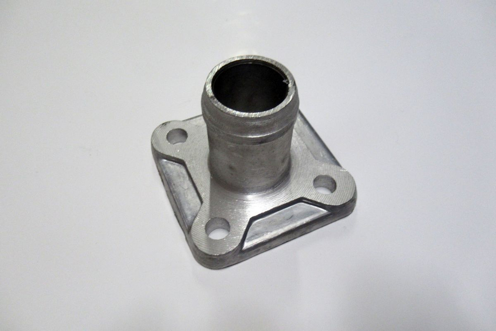 Патрубок НШ-32 прямой 5511-8604087-10