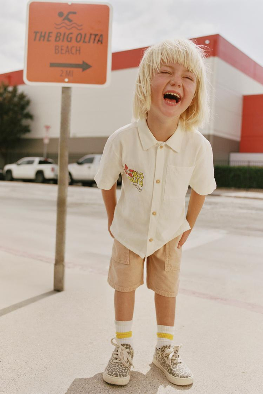 ZARA РУБАШКА С ПРИНТОМ «СЕРФИНГ», БЕЛЫЙ