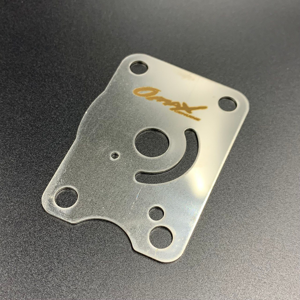 Пластина помпы охлаждения Suzuki DT4-5 (Omax)