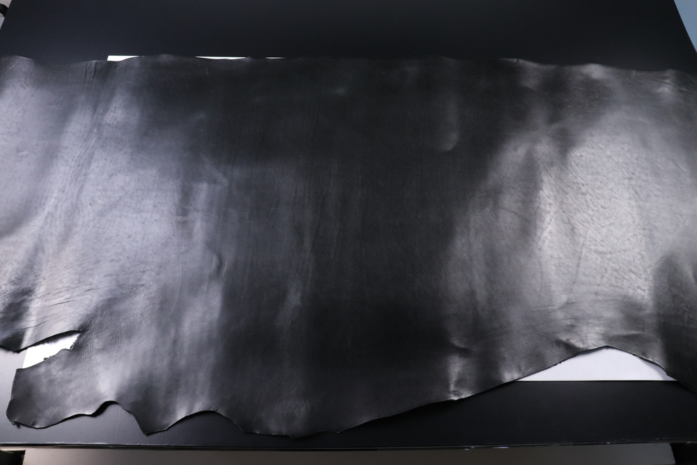 1,8-2,2 Юфть черная с отделкой WAX 601 185 дм² (КЛ)