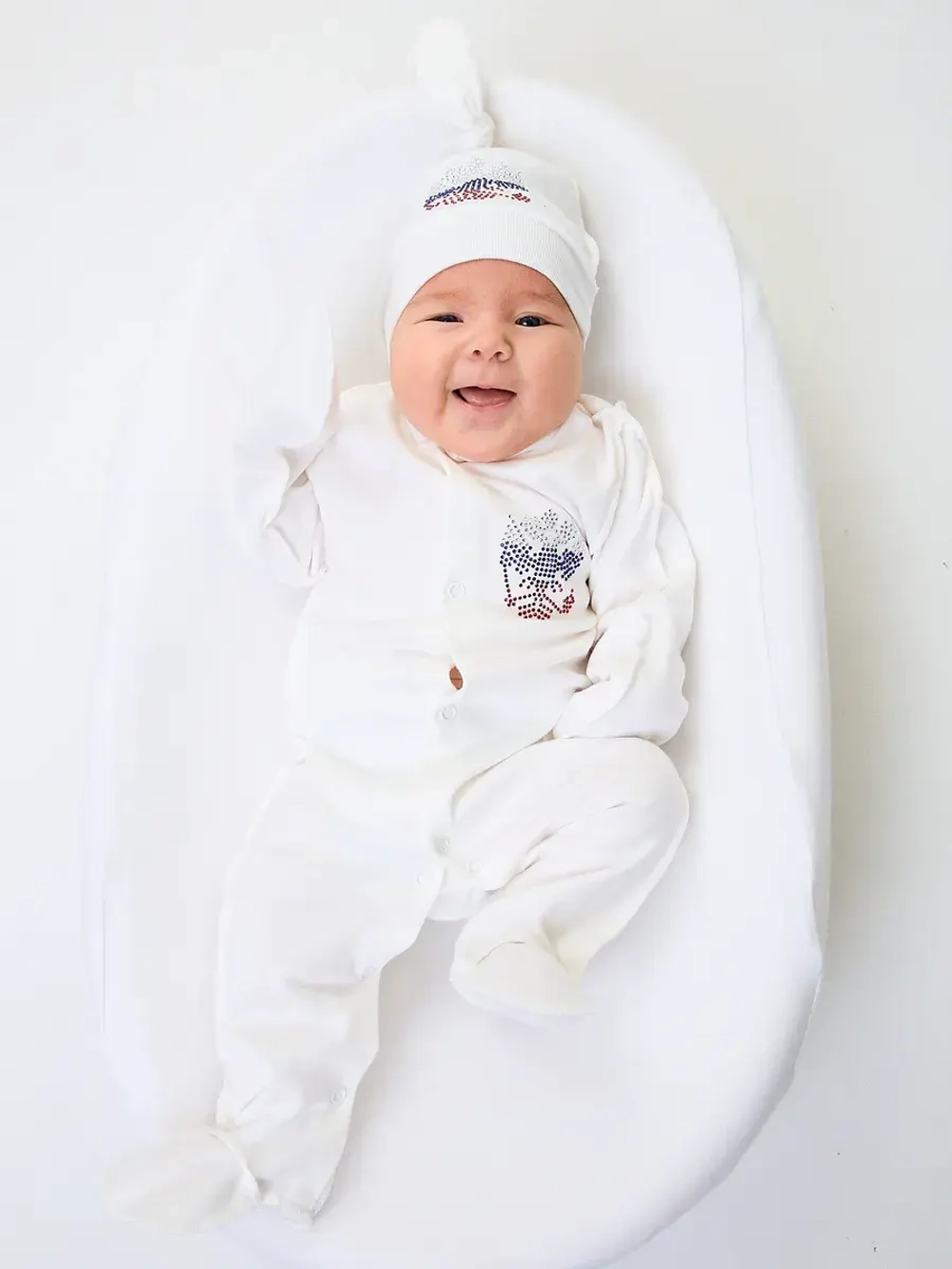 Комбинезон для новорожденного на выписку