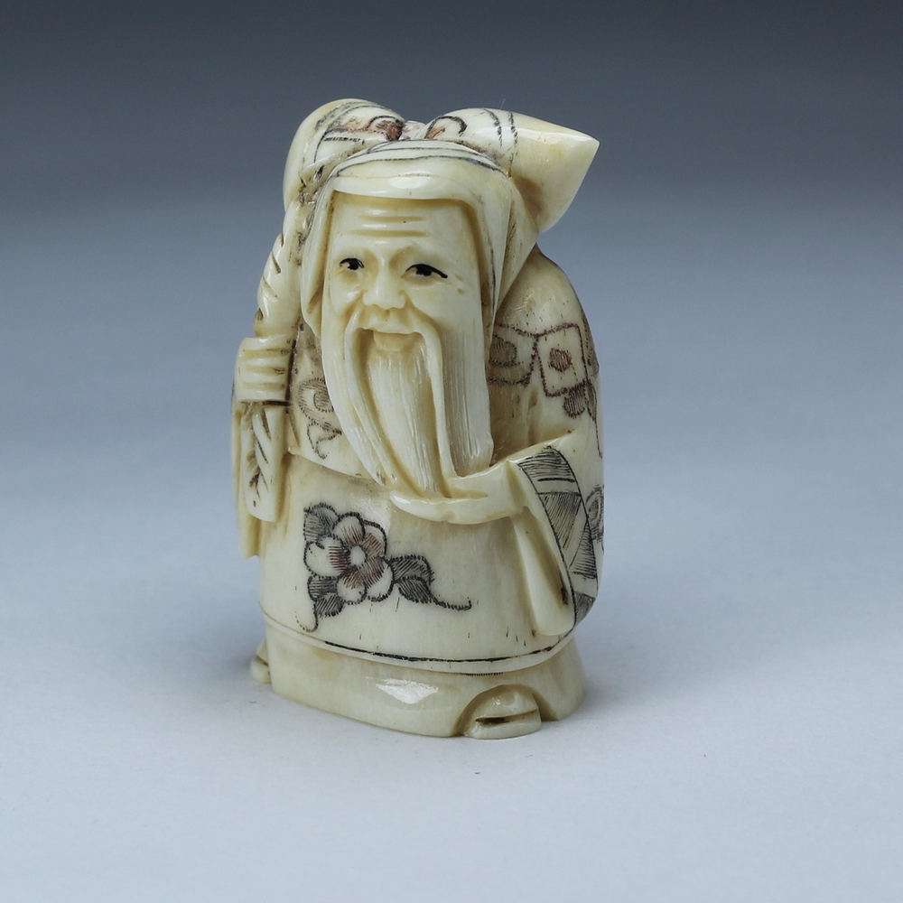 Нэцкэ Фукурокудзю с тыквой горлянкой через плечо