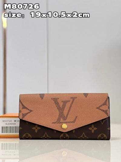 Louis Vuitton Sarah Wallet