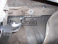 Фаркоп оцинкованный Galia R070A для Renault Laguna II лифтбек 2001-2008(паспорт и сертификат в комплекте)(без электрики)