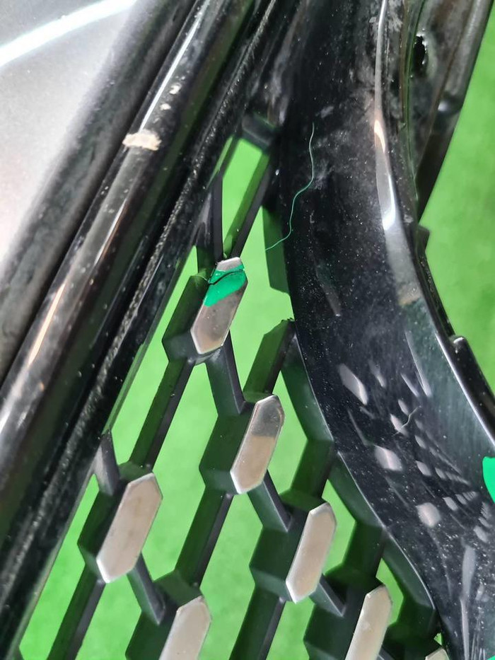 Бампер передний Mercedes E W213 20-23 AMG В сборе