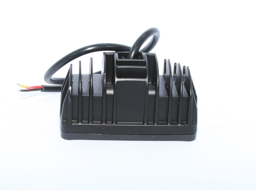 Фара линзовая 12-80v (100х55мм)