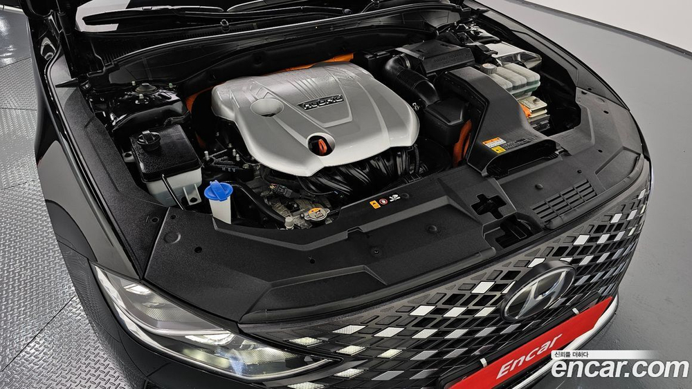 Hyundai The New Grandeur (Azera) IG Hybrid Exclusive (03.2020)