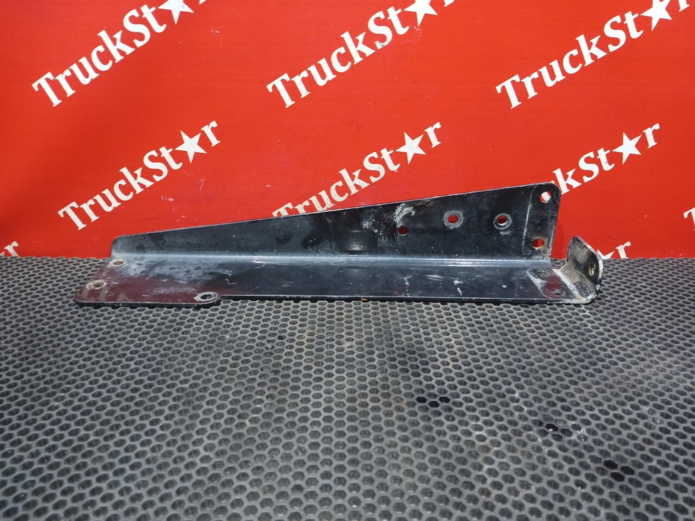 Кронштейн сепаратора топливного 2016г.