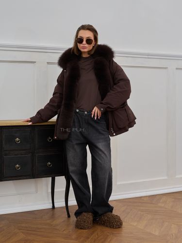 Винная парка-трансформер с меховой оторочкой