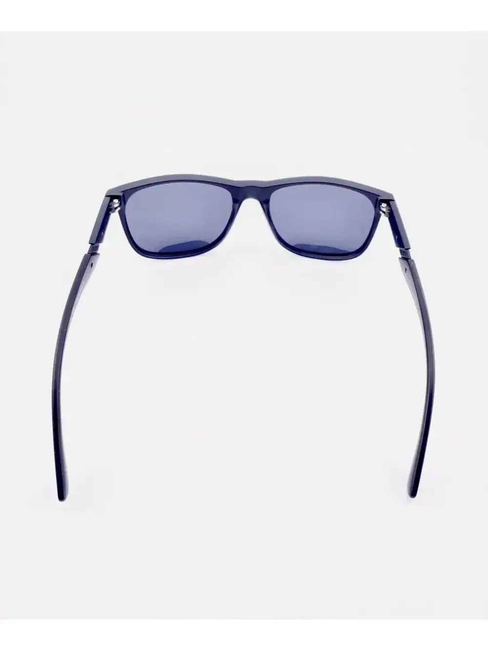 Солнцезащитные очки с поляризацией