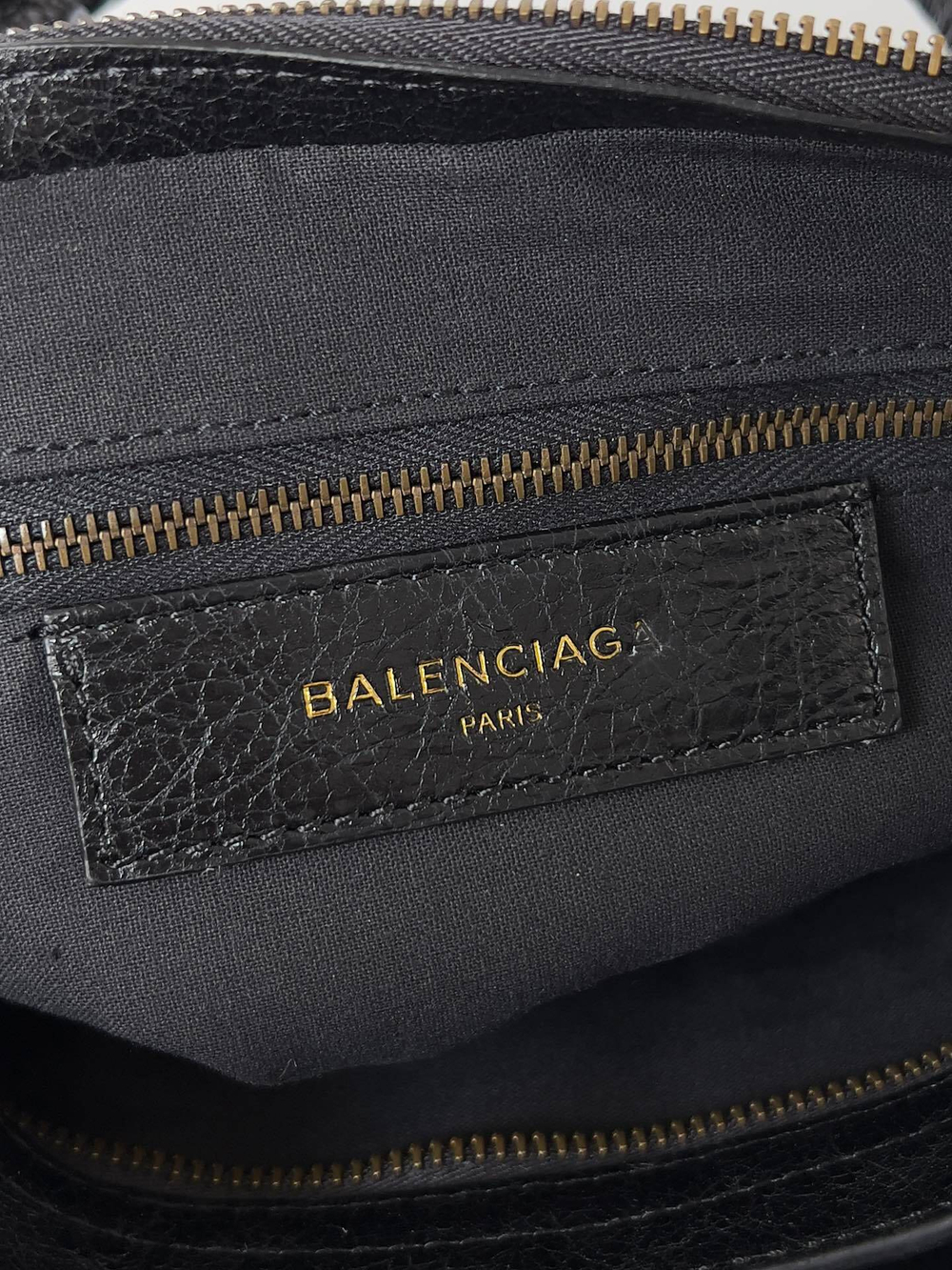 Balenciaga Classic Small City Bag 30 cm