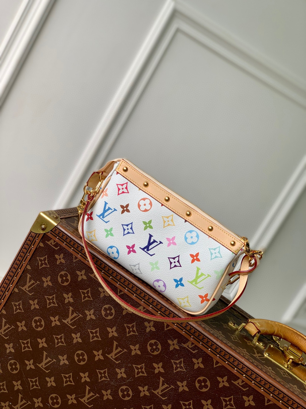 Louis Vuitton Pochette Accessoires
