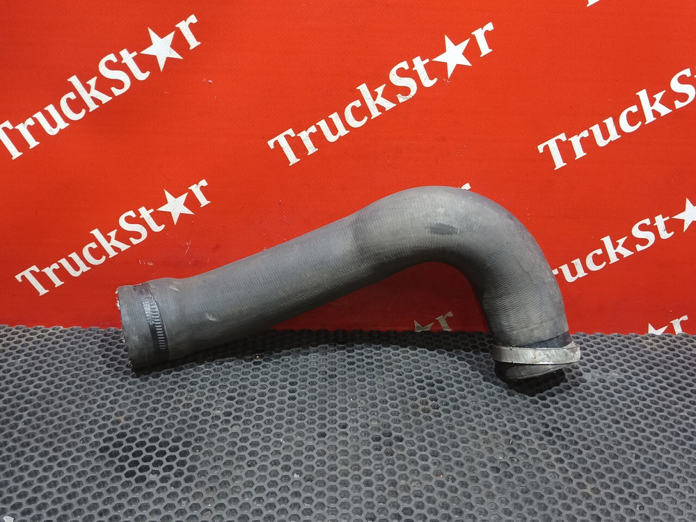 Патрубок системы охлаждения 2021г