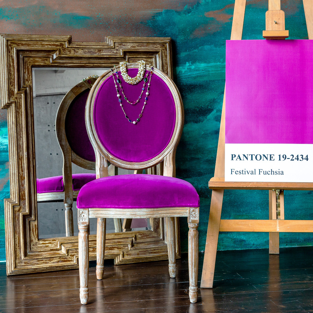 Стул Луи - Фуксия бархат лесной орех Объект мечты