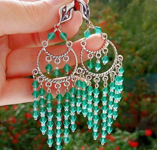 Серьги длинные серебряные крупные зеленые