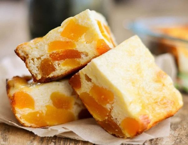 Полезный десерт в меню диабетика – творожная запеканка.