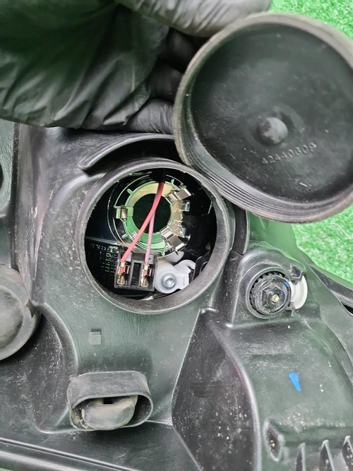 Фара правая Ford Transit 7 (2014-2019) Галоген