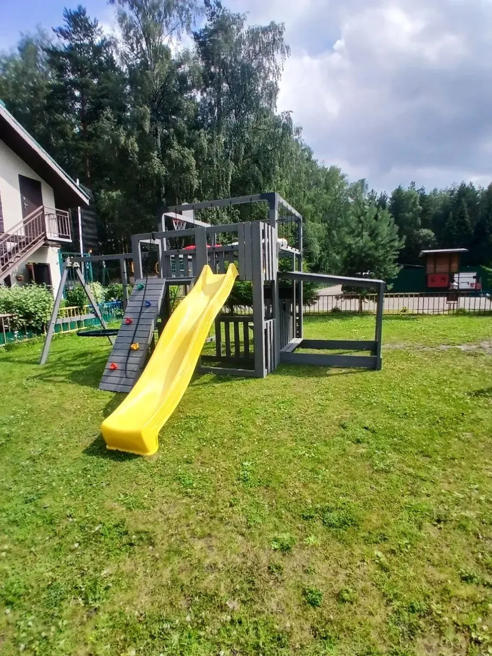 Детская площадка Савушка КУБ-5 (Серый) с подушками