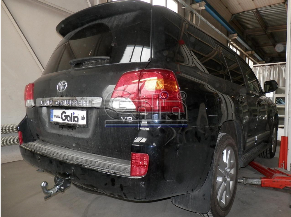 Фаркоп оцинкованный Galia T070C для Toyota Land Cruiser 200 2008-, Lexus LX 2008-(паспорт и сертификат в комплекте)(без электрики)