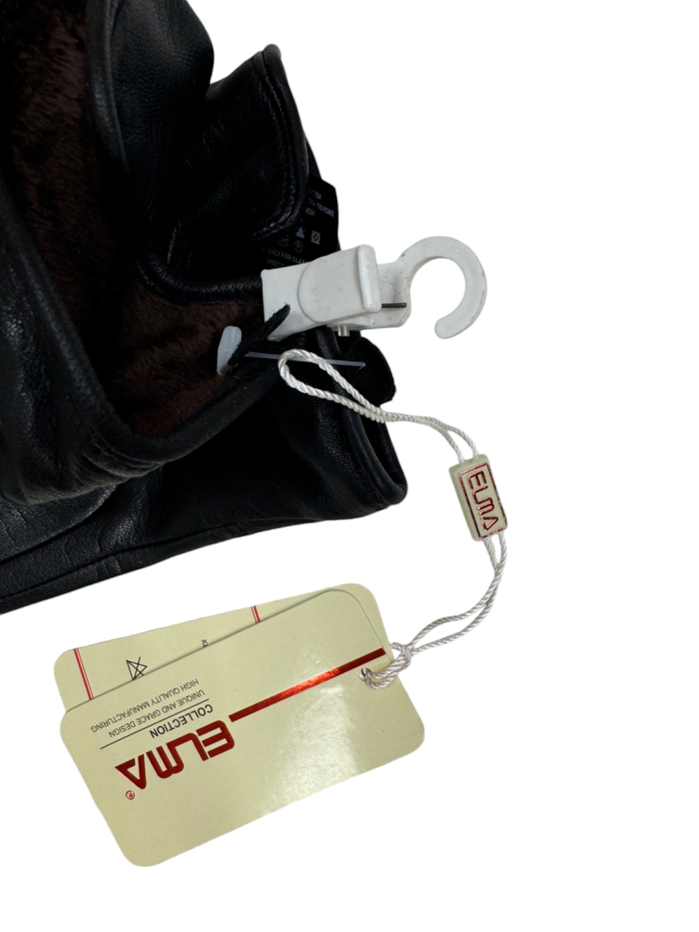 Перчатки.Женские.Материал верха: Кожаные люкс качества.Подклад: Плюш-флис.В упаковке 5 шт.