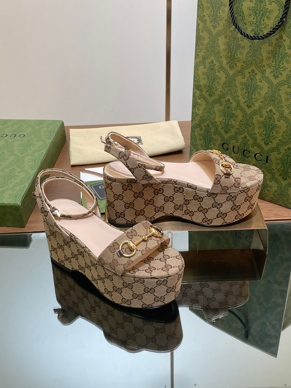 Gucci Horsebit Flatform Sandal
